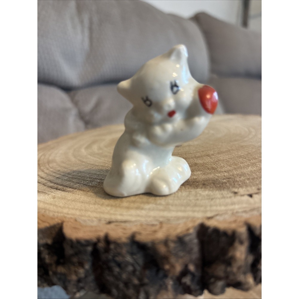 Vintage 1930's Ceramic  Kitten Playing With A Red Ball